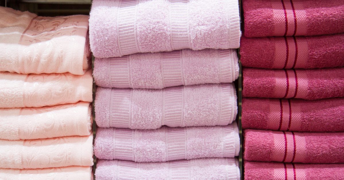 Serviettes pliées à la maison