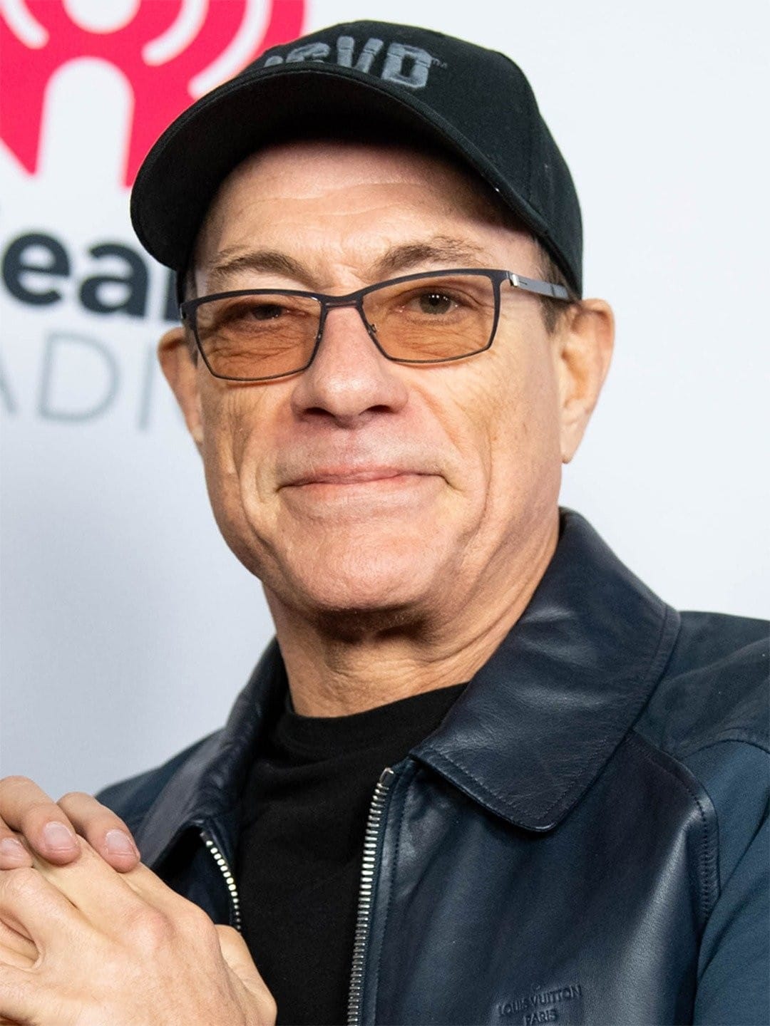 Jean-Claude Van Damme en pose iconique