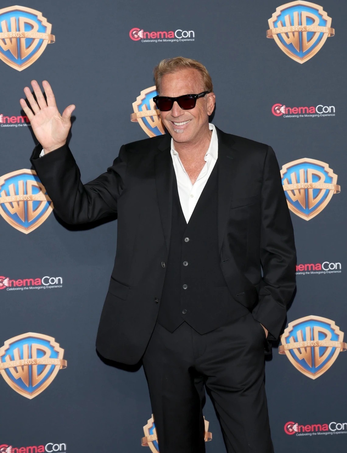 Kevin Costner et Reese Witherspoon, rayonnants