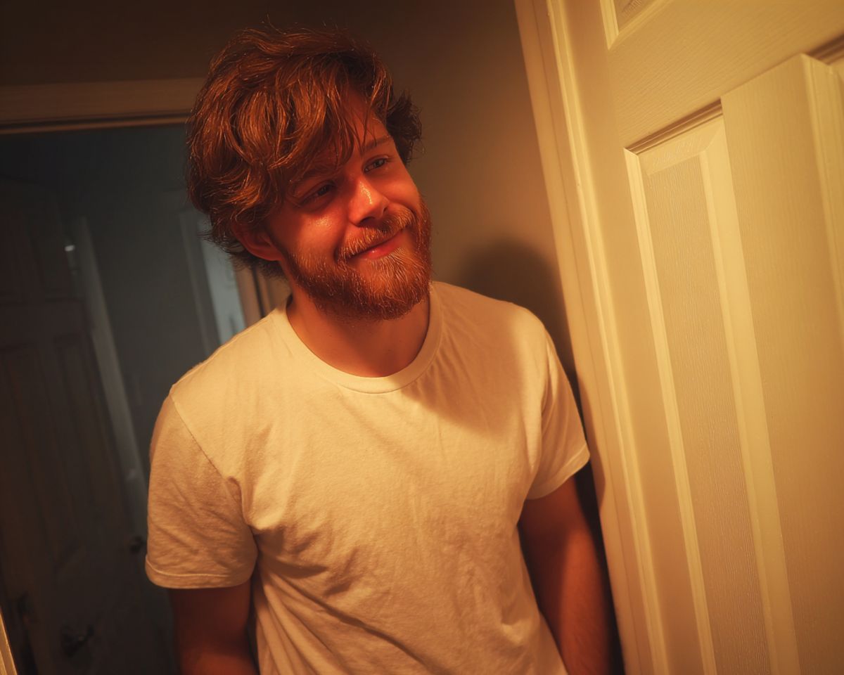 Père soutenant et réconfortant la mère