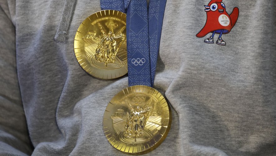 Alexandre et Léo discutant à Genève