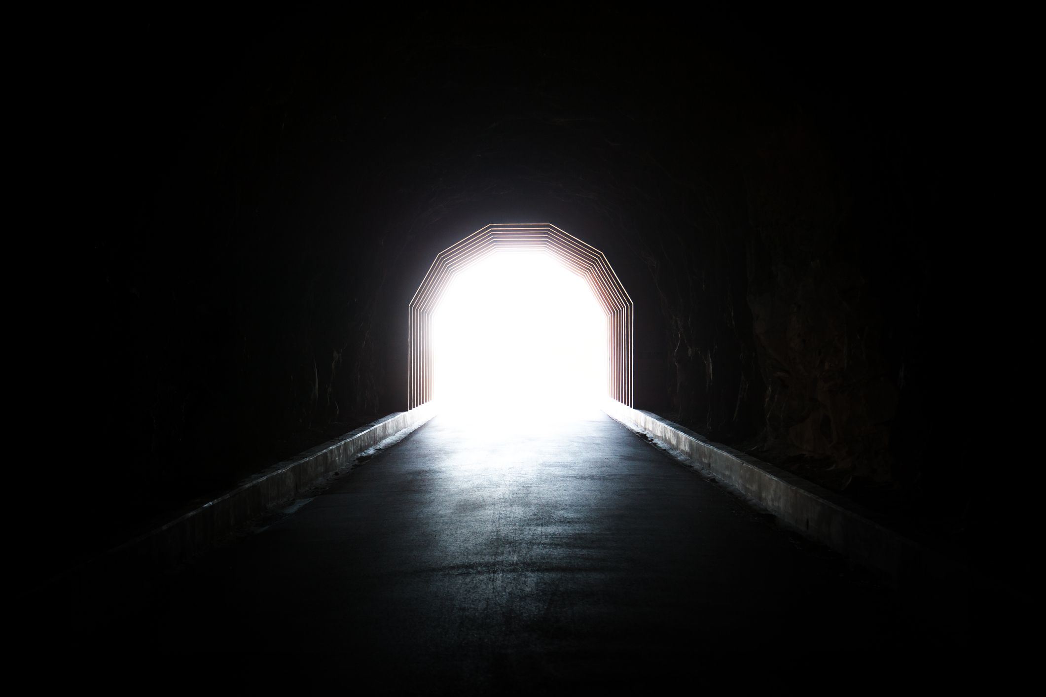 Expérience de mort imminente et lumière spirituelle