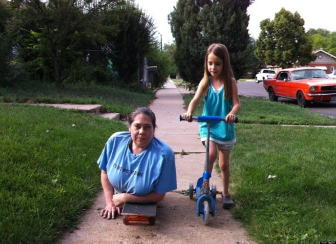 Rose Siggins patinant sur glace