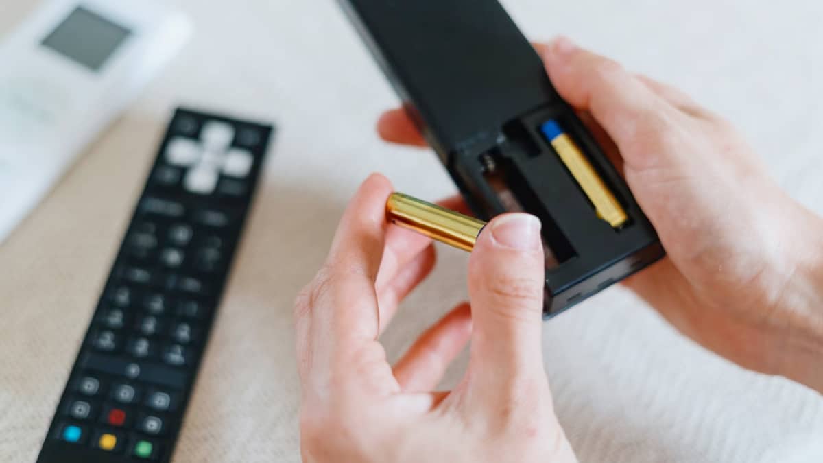 Télécommande avec piles usagées