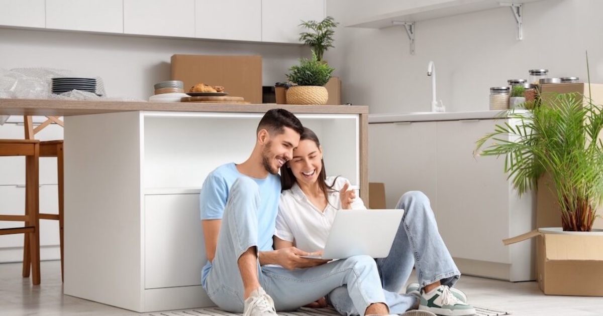 Voiture dans une piscine